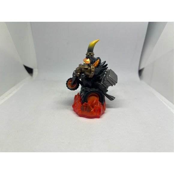 Hog Wild Fryno Skylanders Trap Team figure - Picture 2 of 4